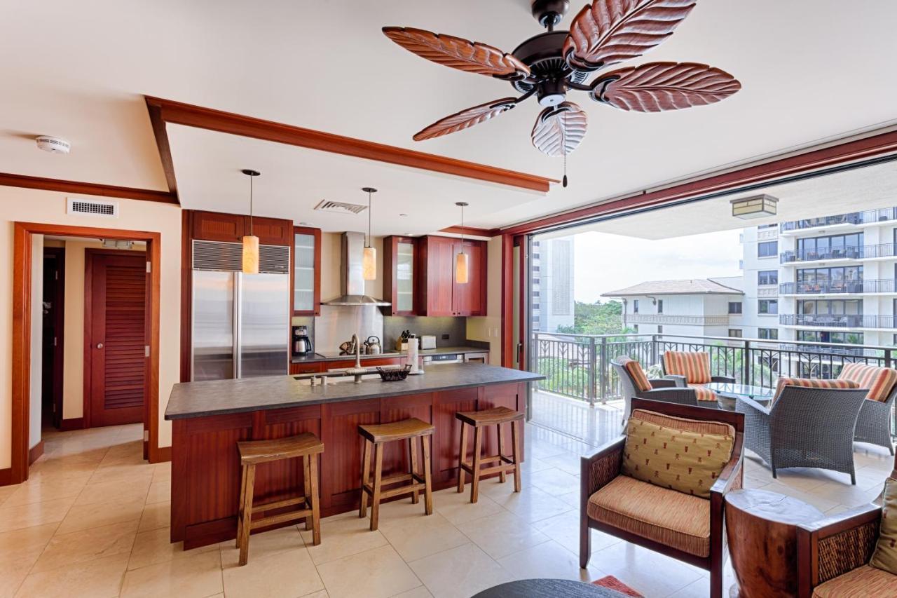 Spacious Fourth Floor Villa with Pool View Ocean Tower at Ko Olina Beach Villas Resort — hotel in Kapolei