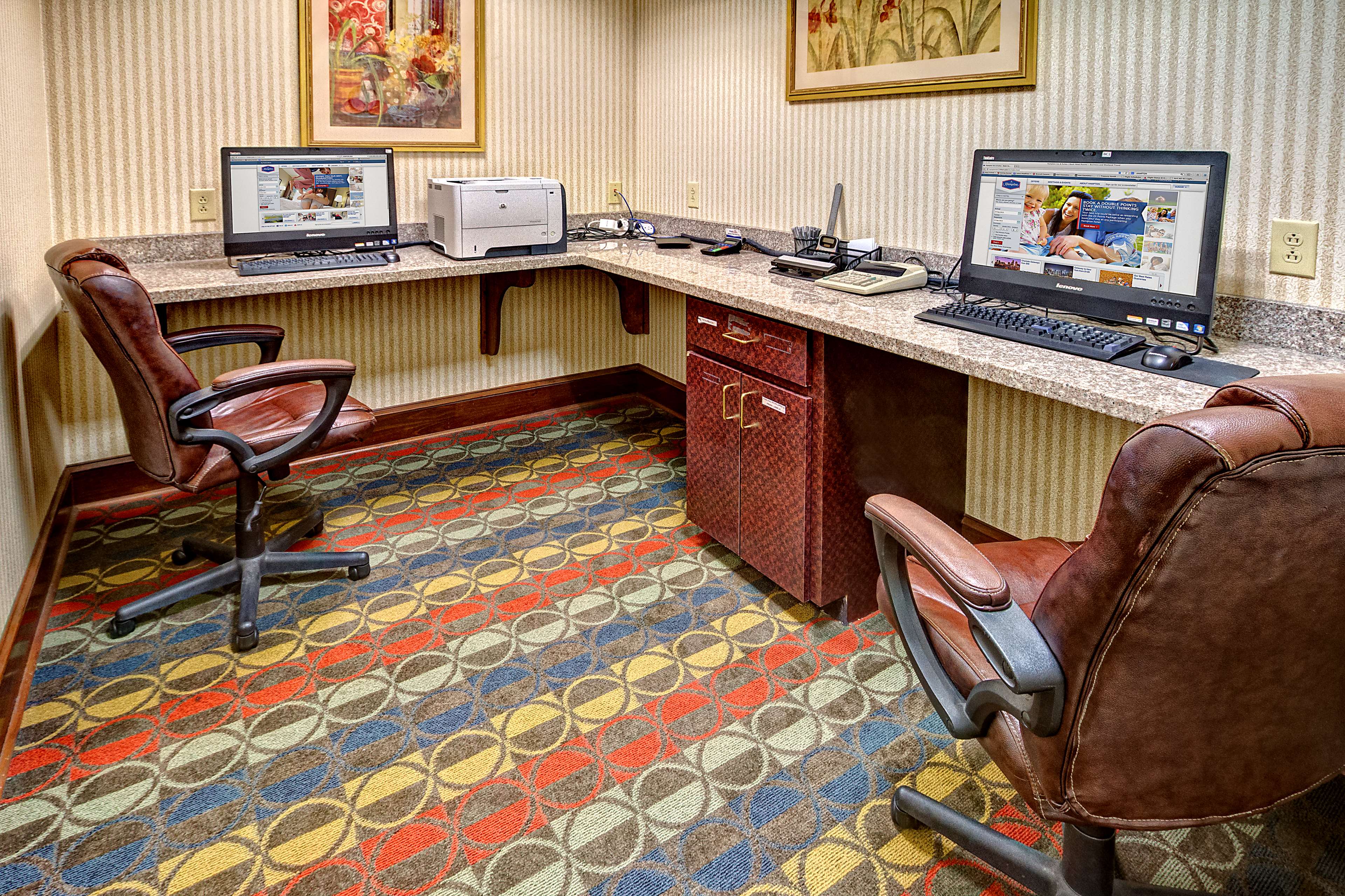 Hampton Inn Cleveland - photo 15