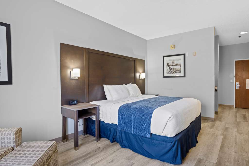 Blue Water Inn Suites BW Signature Collection - photo 31