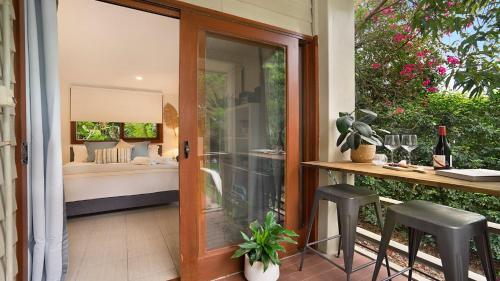 MacMasters Studio Retreat - carbon neutral hotel in Macmasters Beach