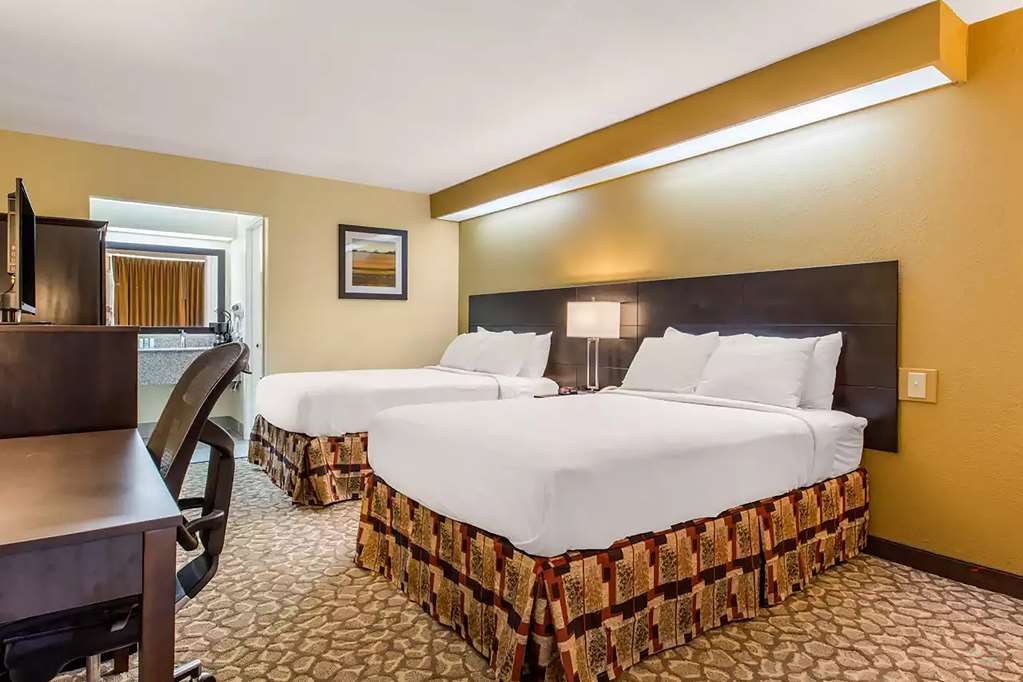 Ramada by Wyndham Santee I 95 - photo 14