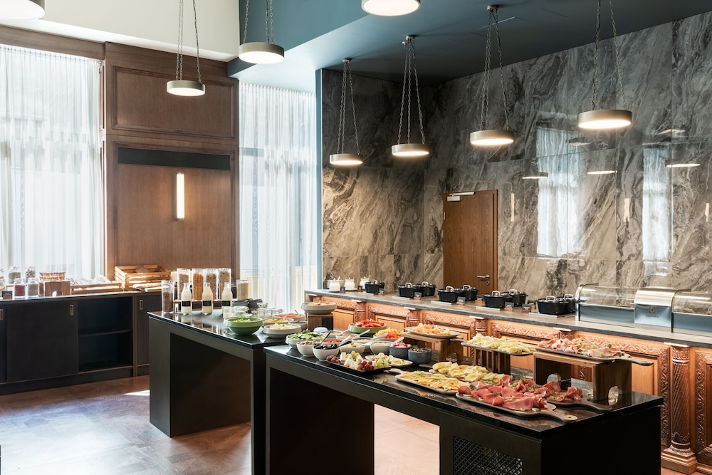 מזון ומשקאות