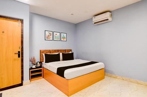 Townhouse Lighthouse Beach Puri Formerly Hotel Aura in Puri, India