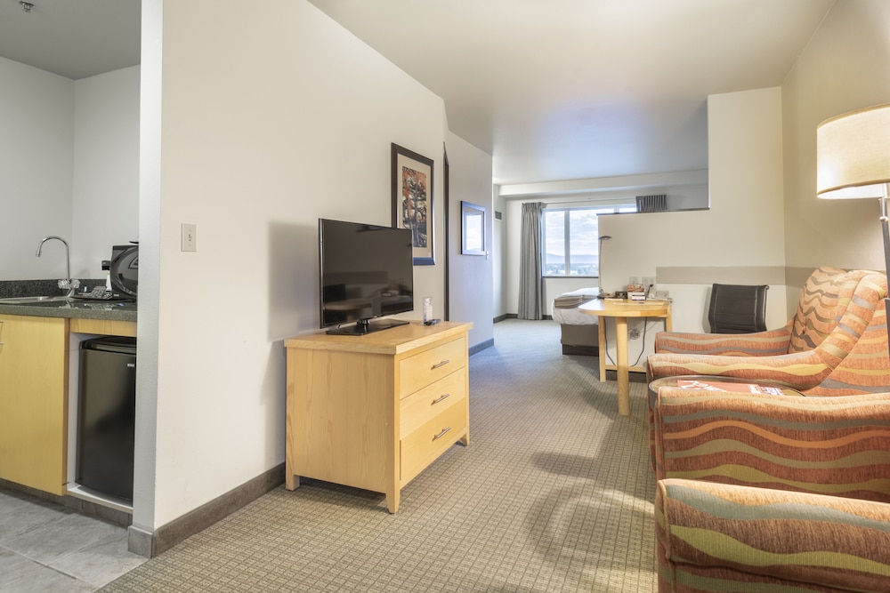 Westmark Fairbanks Hotel & Conference Center - photo 9