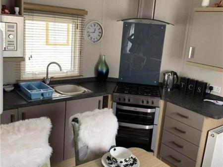 Isla Rose Golden Gate Towyn in Abergele, United Kingdom