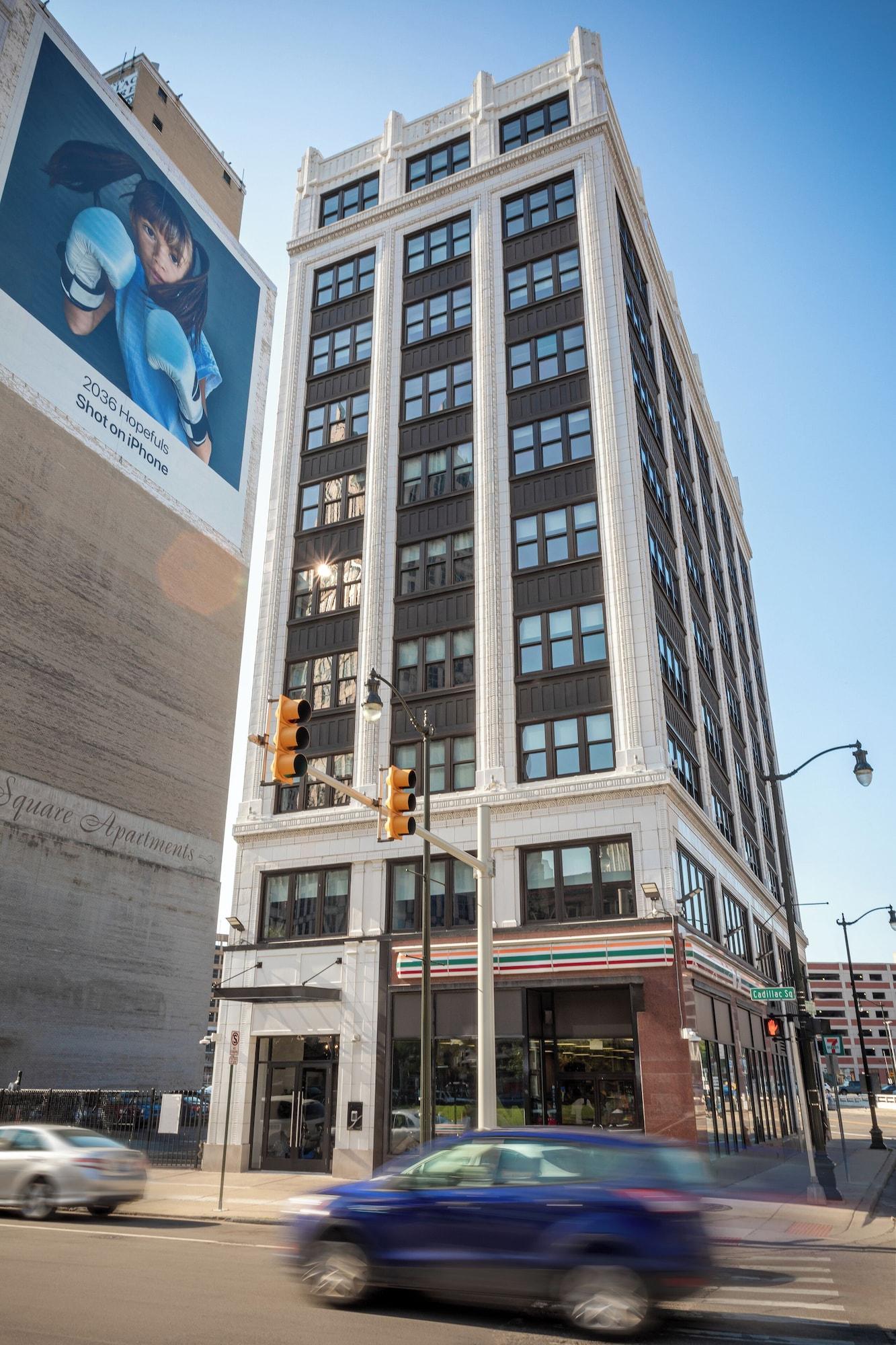 Kasa Cadillac Square Detroit in Detroit, United States