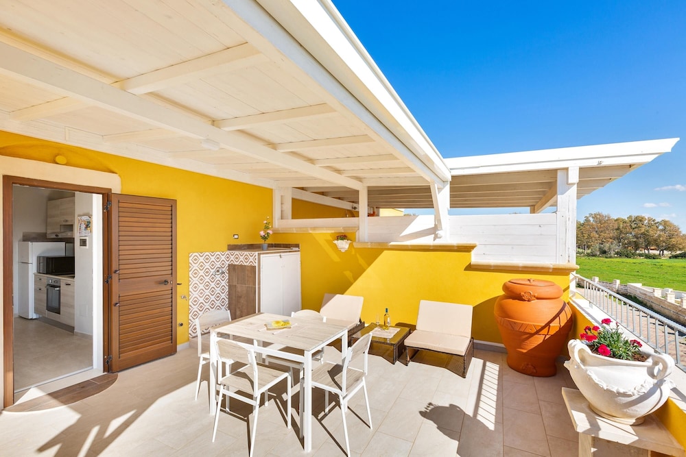 2206 Perla del Boncore by Barbarhouse — 4-Star Luxury Hotel in Nardo, Italy