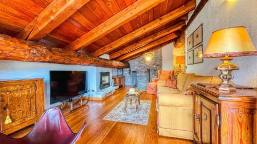Appartamento Jouvenceaux 40 Affitti Brevi Italia — 4-Star Luxury Hotel in Sauze D'oulx, Italy