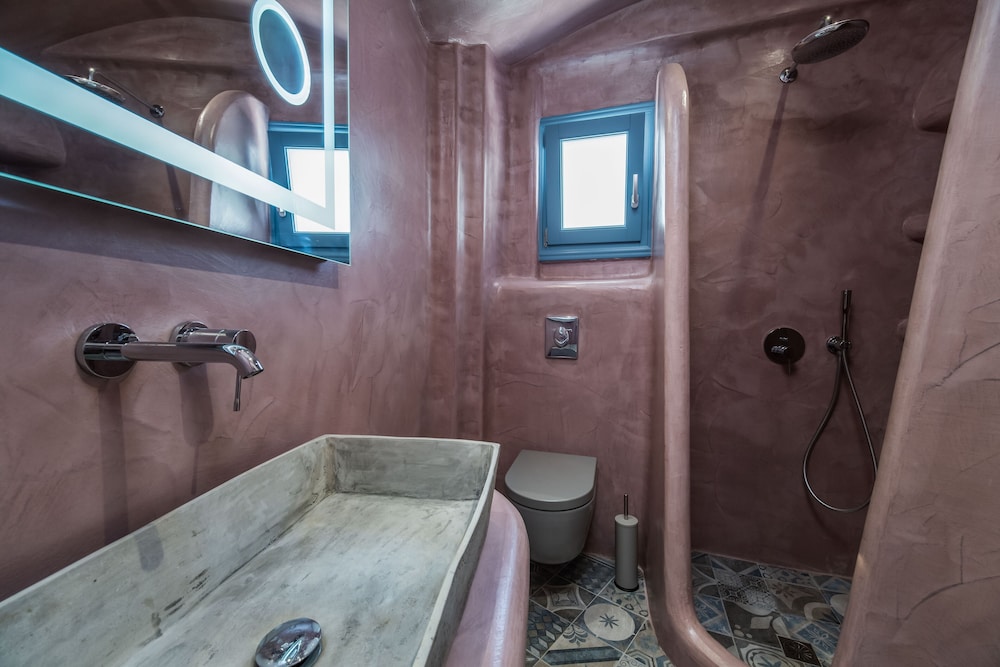 Aegean Blue Luxury Suites — Pyrgos — photo 4