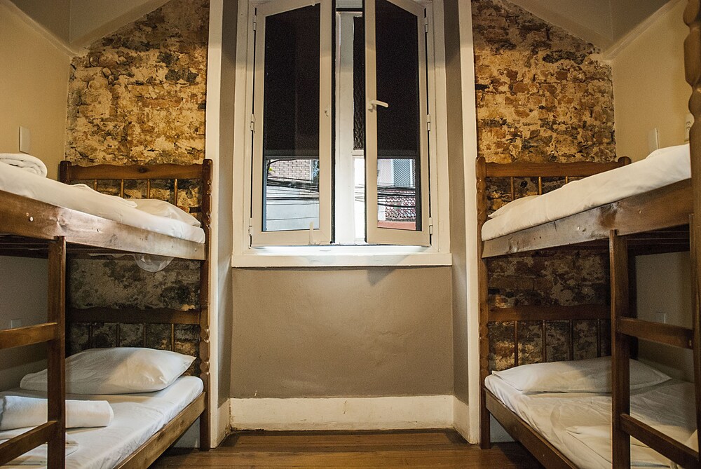 Captains Hideaway - carbon neutral hotel in Paynesville