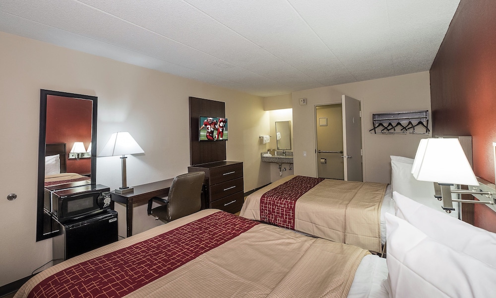 Red Roof Inn Columbus East Reynoldsburg - photo 16
