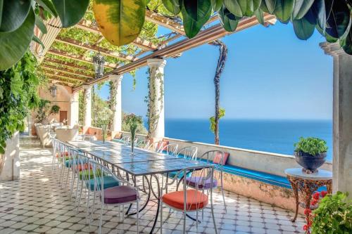 My Exclusive Italy Lux Historic Villa with Pool & Amalfi Coast View — 4-Star Luxury Hotel in Positano, Italy