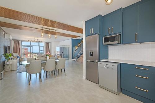 Ultra Luxury 3 Bed Knightsbridge Penthouse