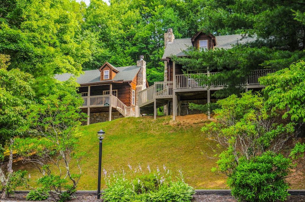 Highland Hills Motel and Cabins A Master Hosts Resort - photo 43