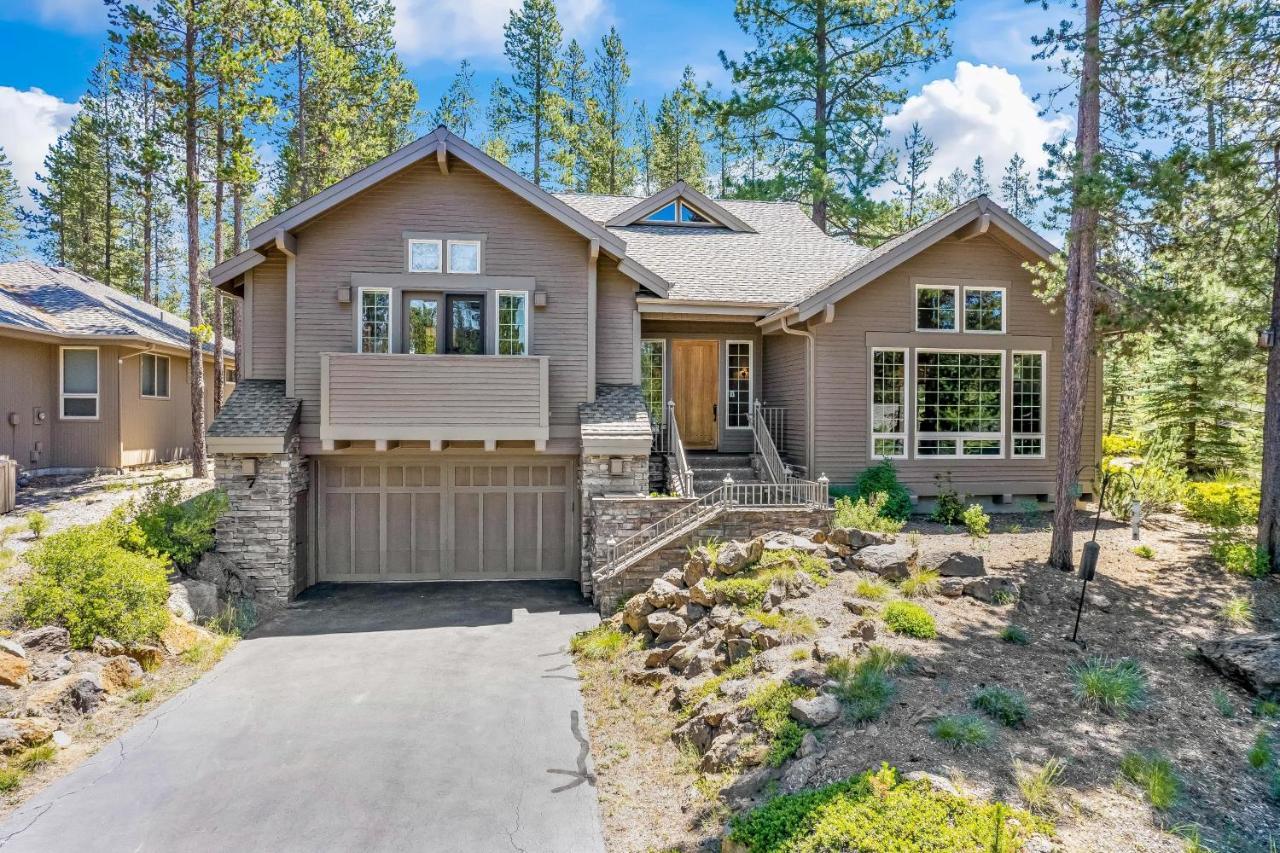 Luxury on Lassen in Sunriver, United States