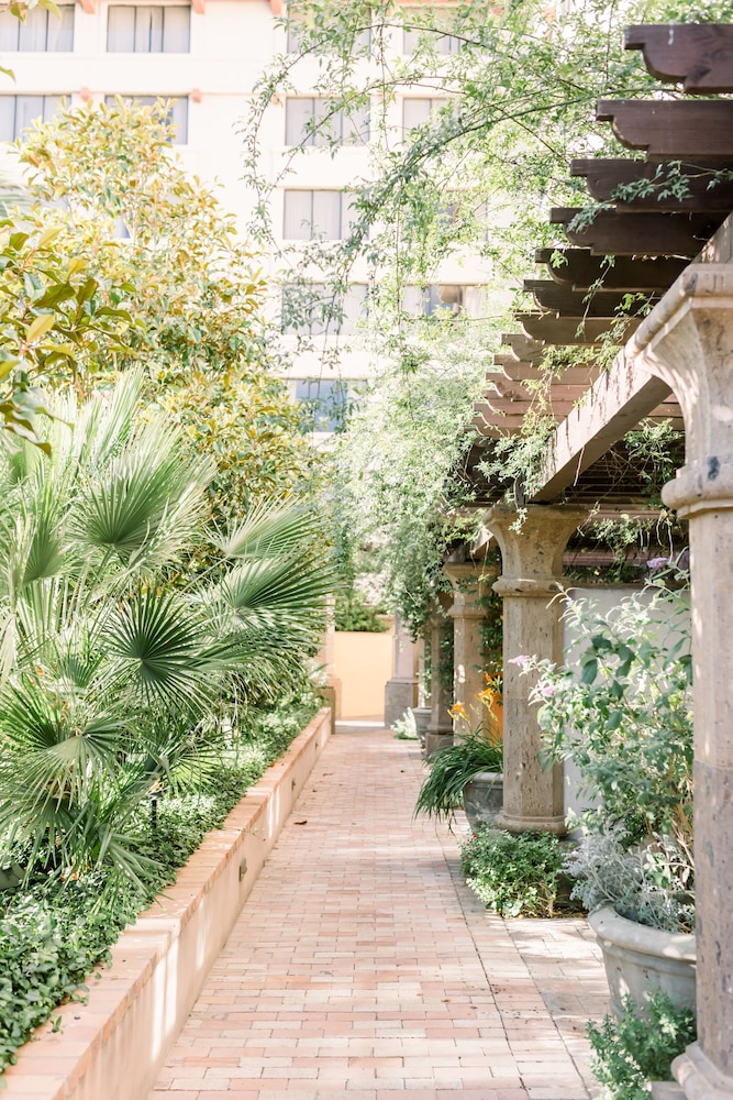 Hotel Encanto de Las Cruces - photo 14