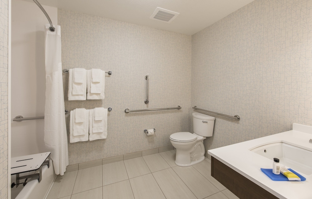 Holiday Inn Express & Suites Phoenix North Happy Valley by IHG - photo 45