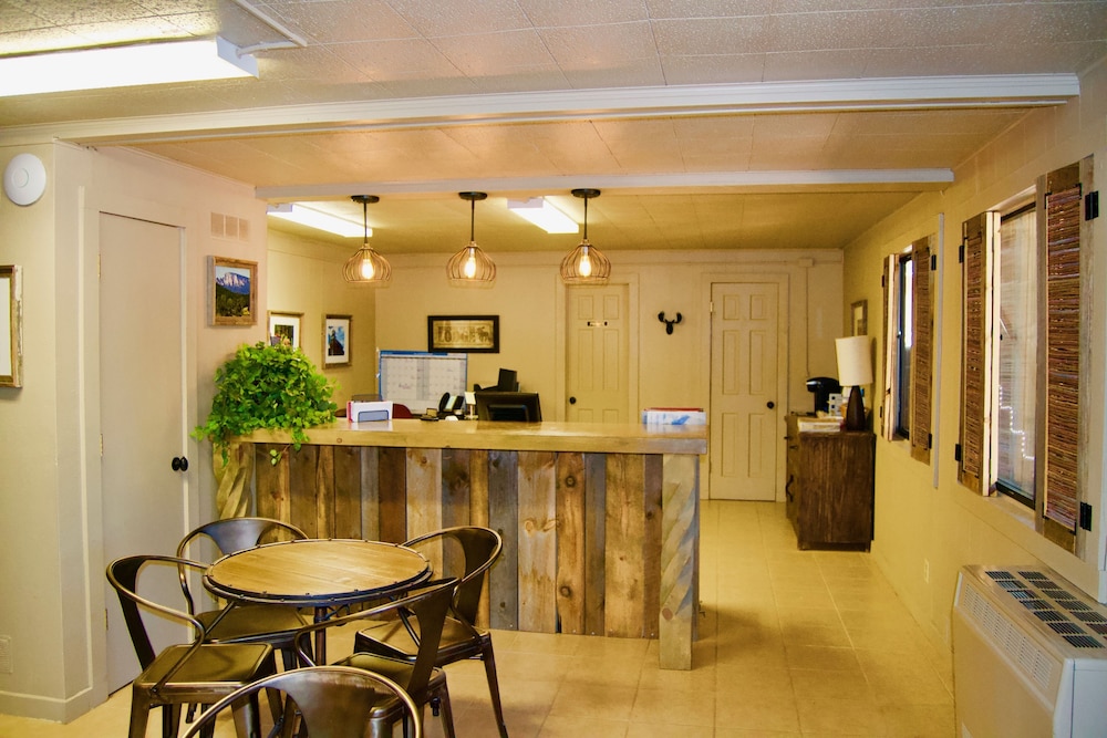 Pendaries Village Lodge - photo 2