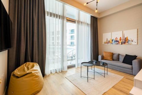 Exclusive Designer Studio by Marina Beach & Mall — 4-Star Luxury Hotel in Dubai, United Arab Emirates