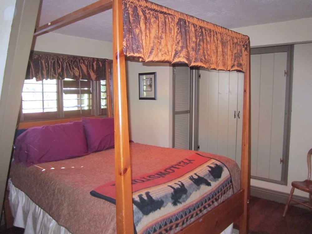 Always Inn Idyllwild Vacation Cottages - photo 5