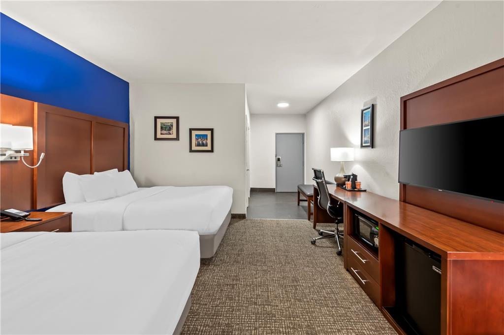 Comfort Inn & Suites Fairborn near Wright Patterson AFB - photo 35
