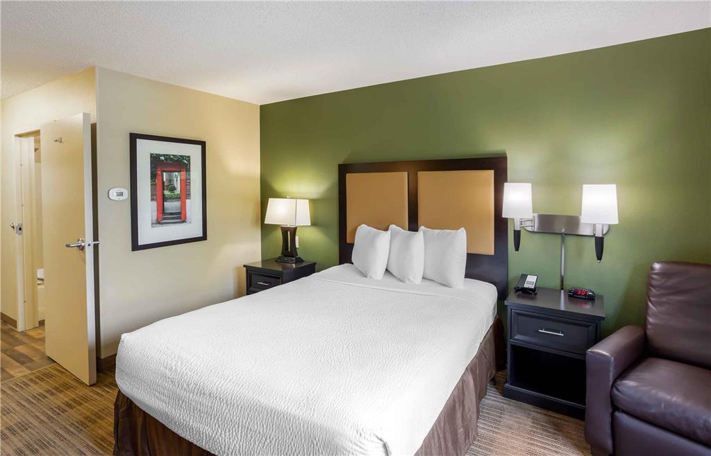 Extended Stay America Suites New York City LaGuardia Airport - photo 10