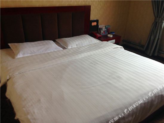 Laiba Express Hotel - last minute hotel in Pingliang