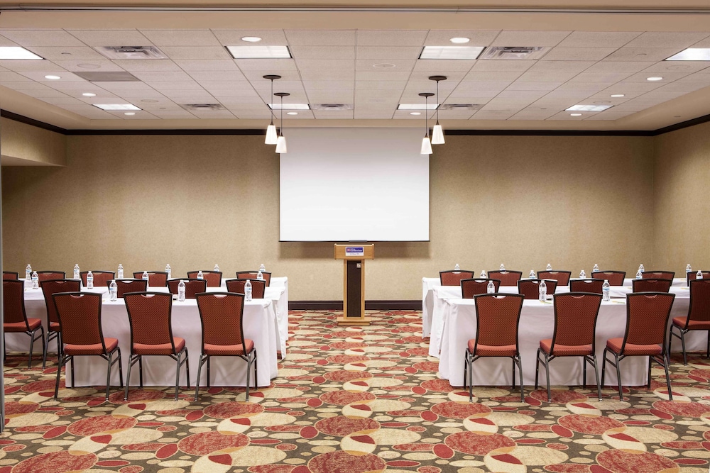 Hilton Garden Inn El Paso University - photo 34