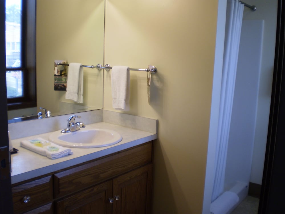 Hotel Millersburg - photo 53