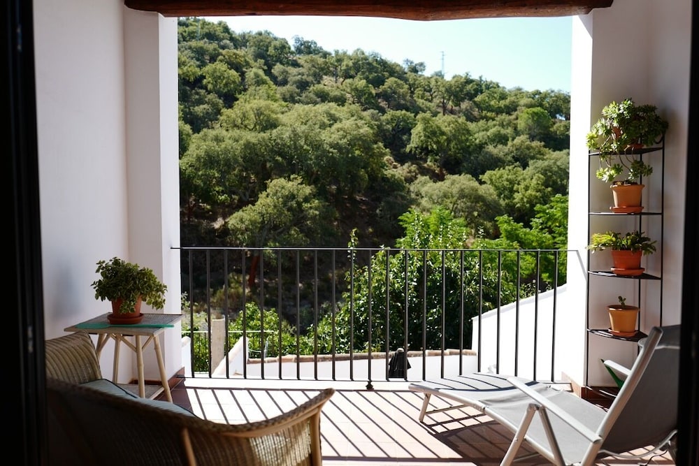 Casa Antonio — 4-Star Luxury Hotel in Alajar, Spain