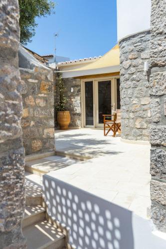 Utopia Hydra 1 — 4-Star Luxury Hotel in Ydra, Greece