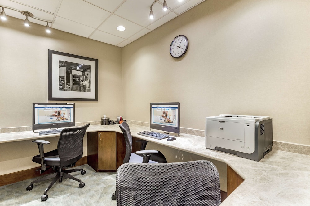 Hampton Inn Manhattan Grand Central - photo 41