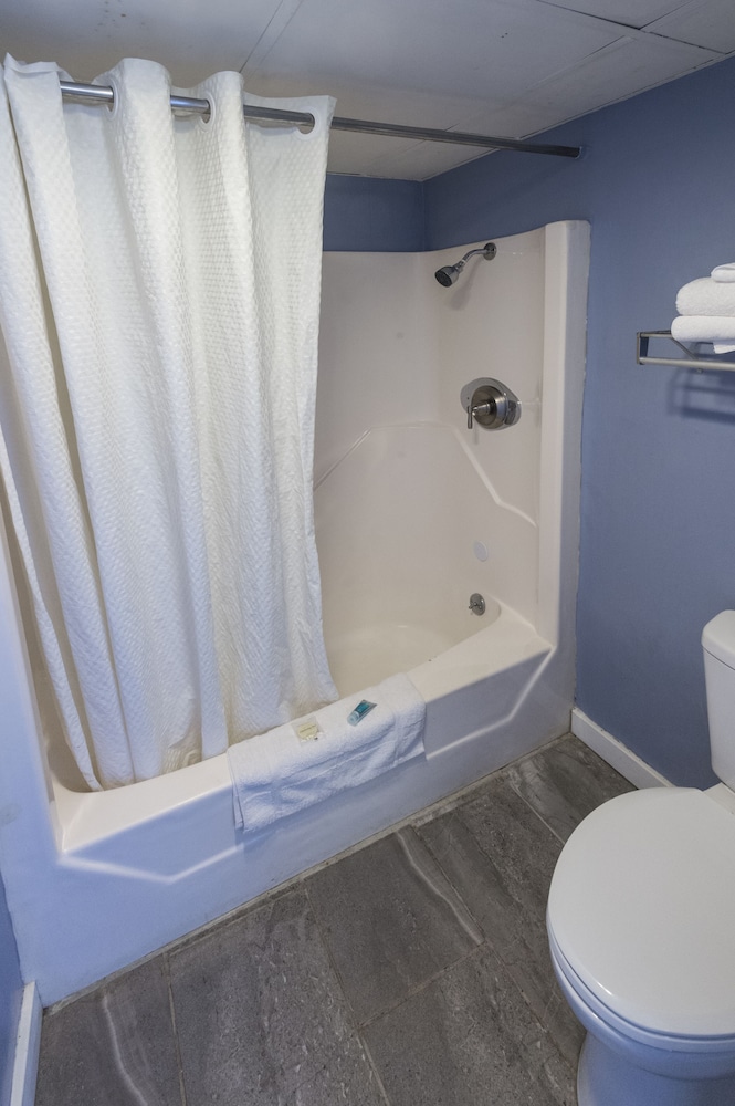 Sunrise Inn Hershey - photo 32