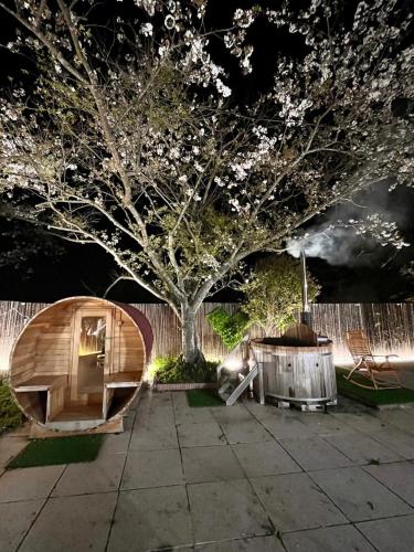 Asahi Sanso Vacation STAY 16835 — 4-Star Luxury Hotel in Sosa, Japan