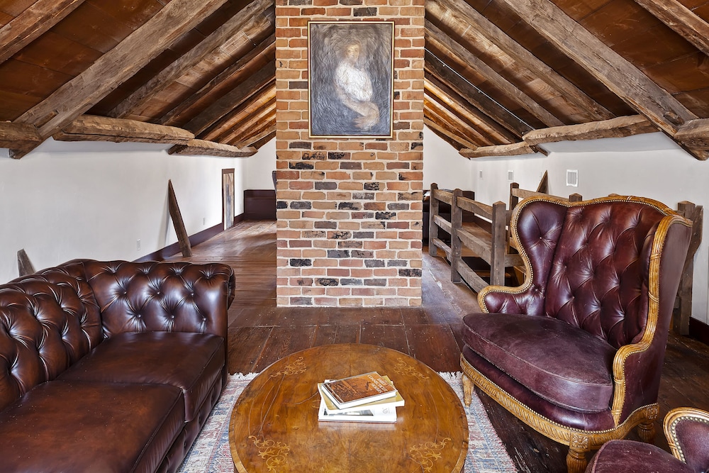 Printmaker's Inn - photo 49
