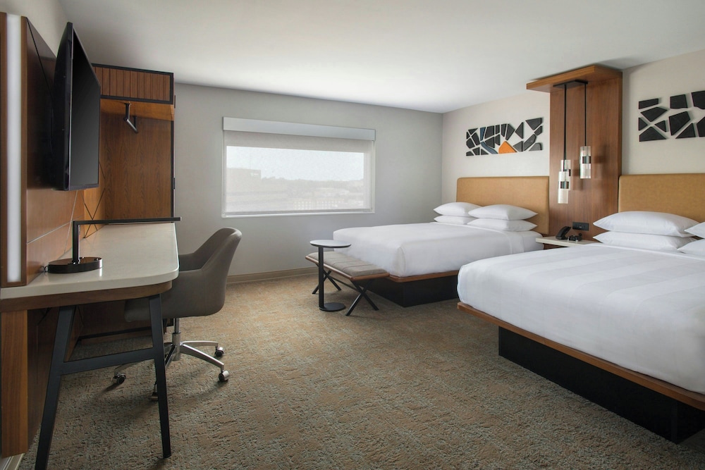 Marriott Springfield Downtown - photo 6