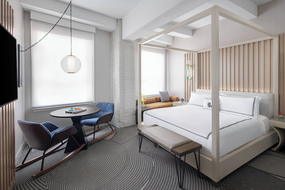 Glass Light Hotel & Gallery Autograph Collection - photo 13