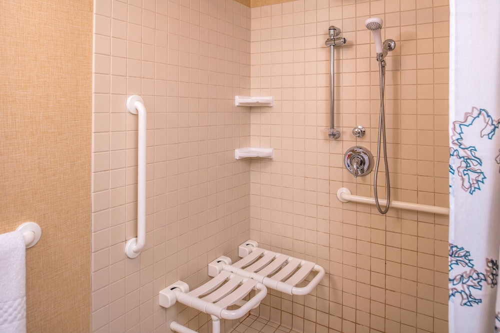 Residence Inn by Marriott Pittsburgh North Shore - photo 42