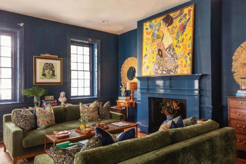 Sparrow at Casa Zoe — 4-Star Luxury Hotel in Charleston, United States