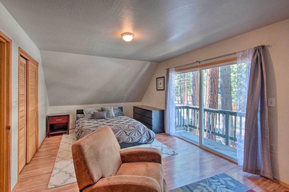 7 Mi to Heavenly Ski Resort Cozy Tahoe Cabin - photo 14