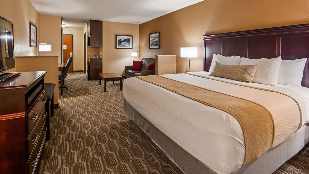 Best Western Granbury Inn & Suites - photo 20