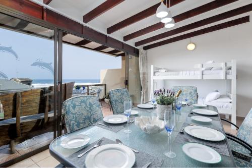 Eden Dunes 77 — 4-Star Luxury Hotel in Margate, South Africa