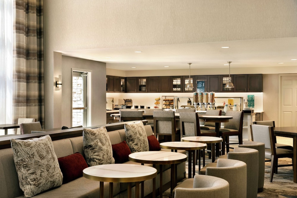 Homewood Suites by Hilton Portland Airport - photo 35