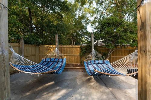 Relaxing 5 Bedroom Villa with Outdoor Oasis — 4-Star Luxury Hotel in Bay Saint Louis, United States