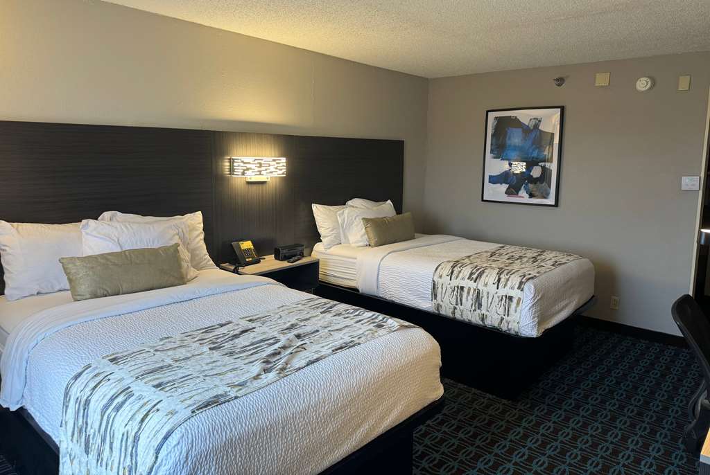Wingate by Wyndham Dayton North - photo 20