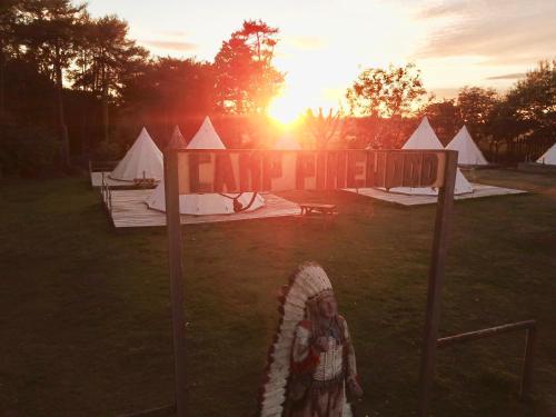 Pinewood Park Tipis; Hot Tubs And Lodges — 4-Star Luxury Hotel in Scarborough, United Kingdom