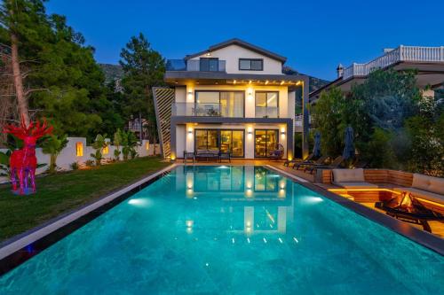 Villa Dinyeper Oludeniz — 4-Star Luxury Hotel in Fethiye, Turkey
