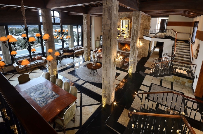 Luxurious Residence In Arelauquen AG9 — 4-Star Luxury Hotel in San Carlos De Bariloche, Argentina
