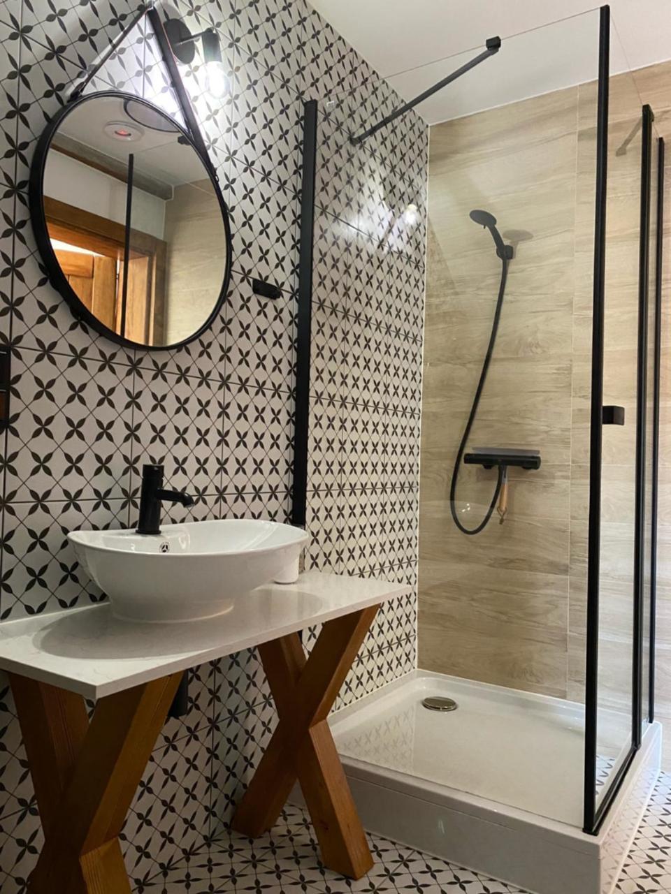 Folwark Pod Debem - carbon neutral hotel in Unknown City