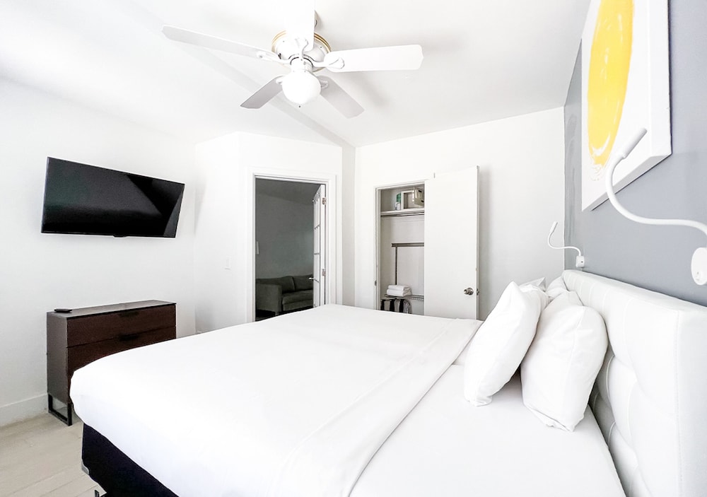 Winterset A North Beach Village Resort Hotel - photo 4